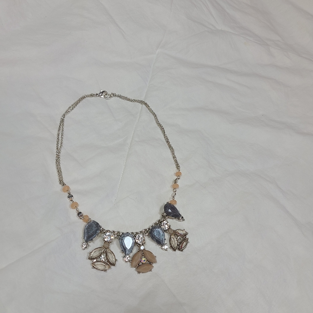 Necklace - Picture 5 of 9